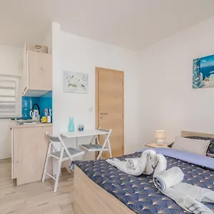 https://apartment-stella-di-mare-2.primorje-gorskikotar.com