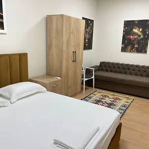 https://new-apartment-in-bllok.hotels-in-tirana.com