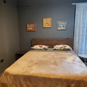 https://the-best-guesthouse-in-tirana.hotels-in-tirana.com